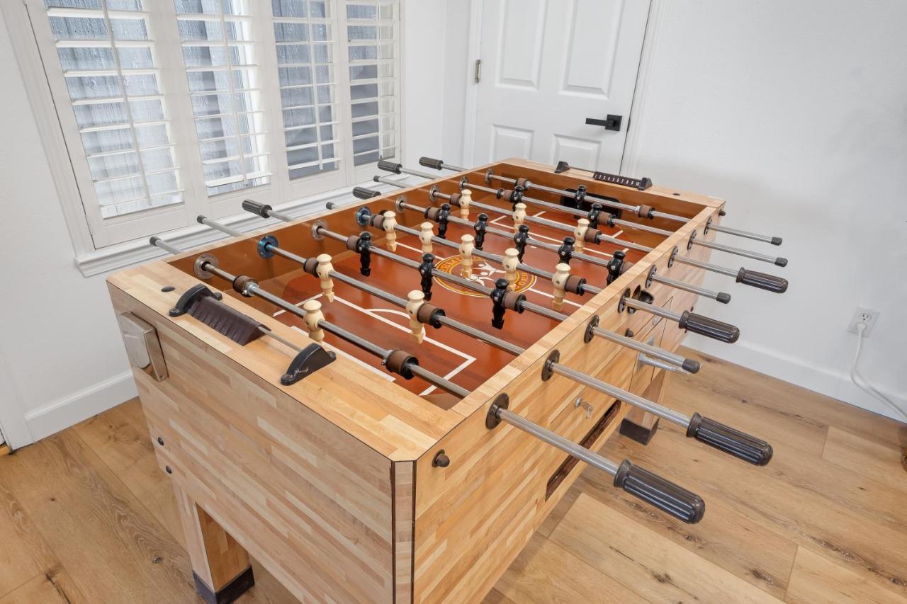 Steps To #Pismobeach With Poker, Foosball, Free Ev Charger, And Bikes Oceano Buitenkant foto